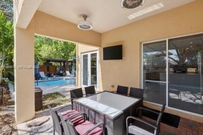 426 NE 20th Ave, Homestead, FL 33033 Photo