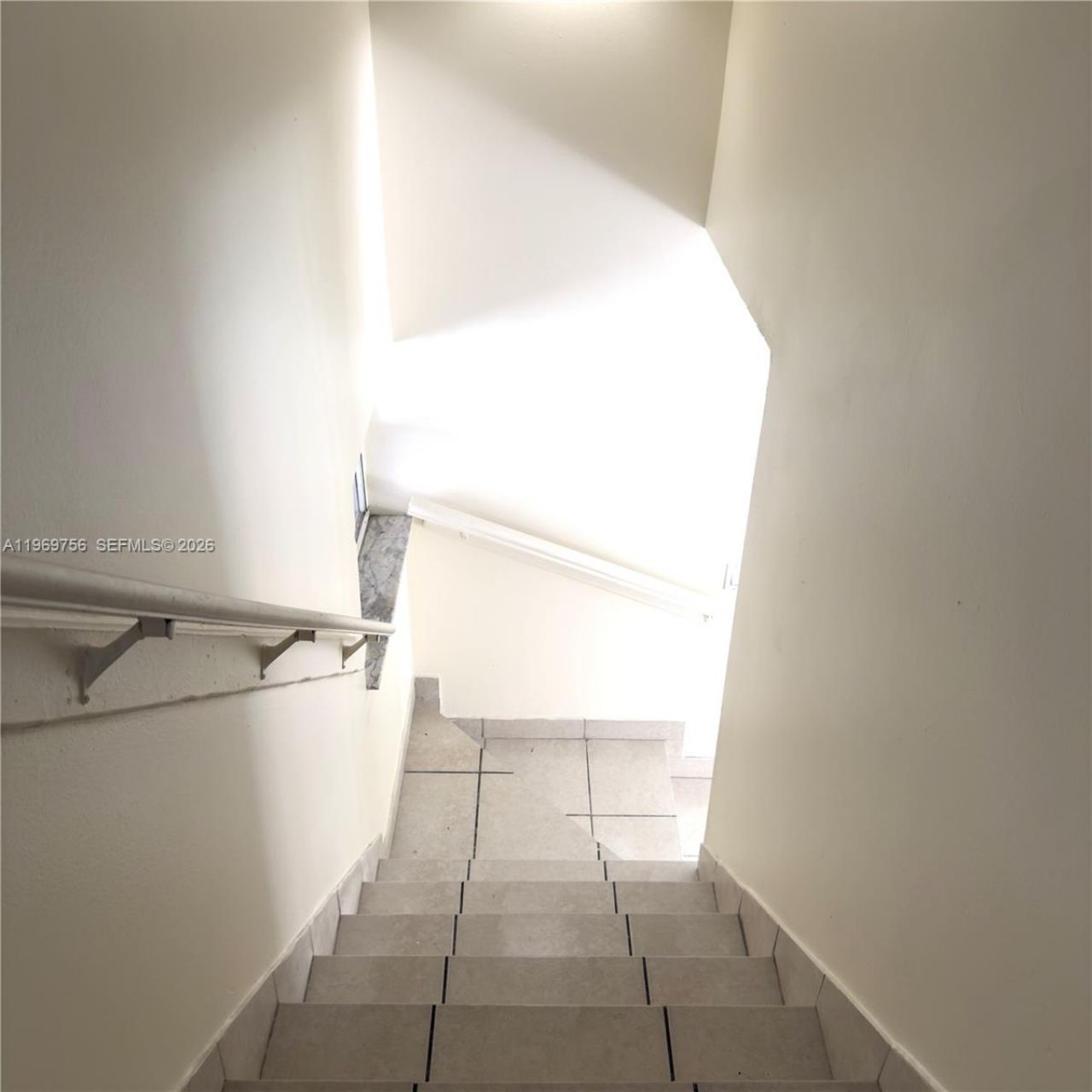 451 NE 136th St, Unit III314, North Miami, FL 33161 Photo