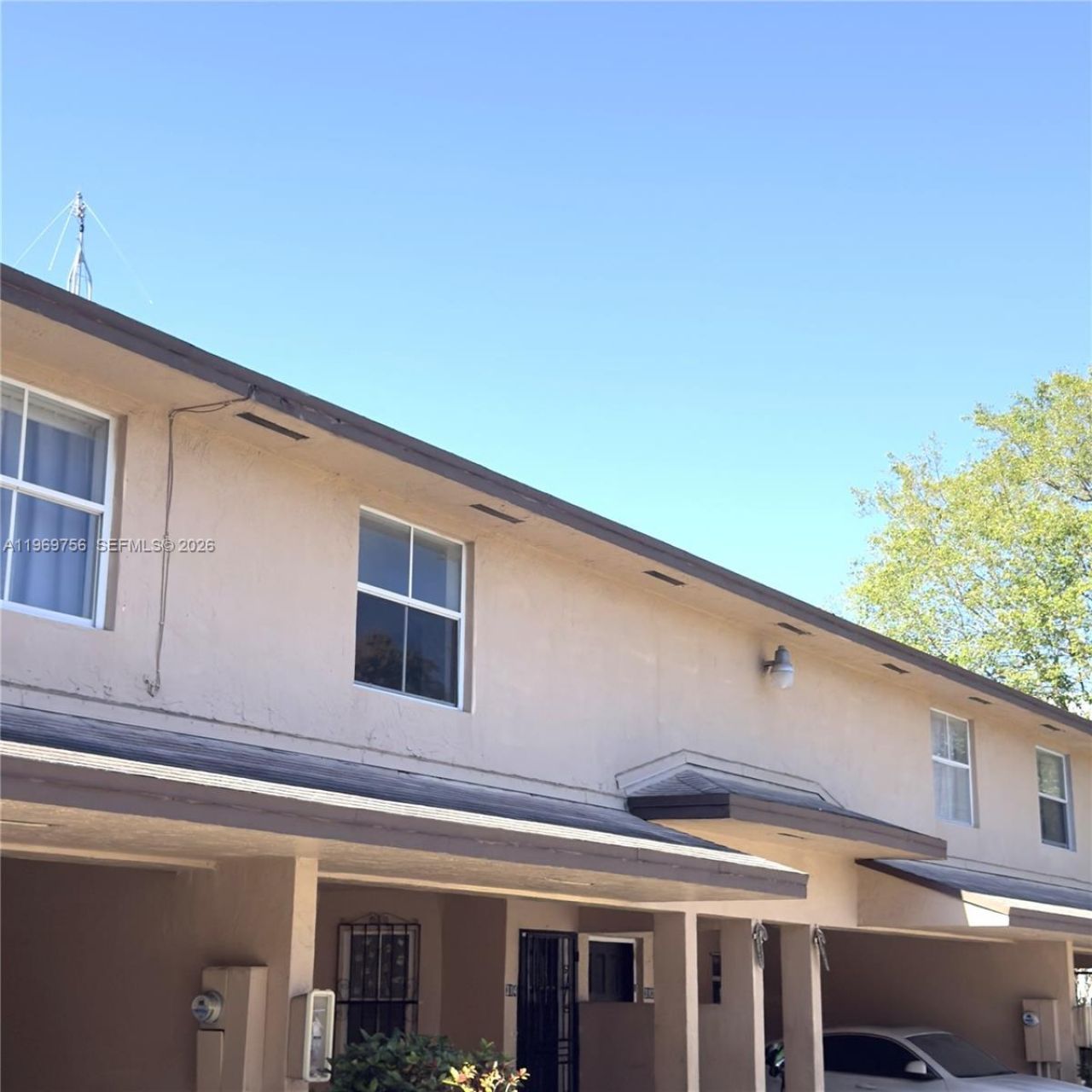 451 NE 136th St, Unit III314, North Miami, FL 33161 Photo