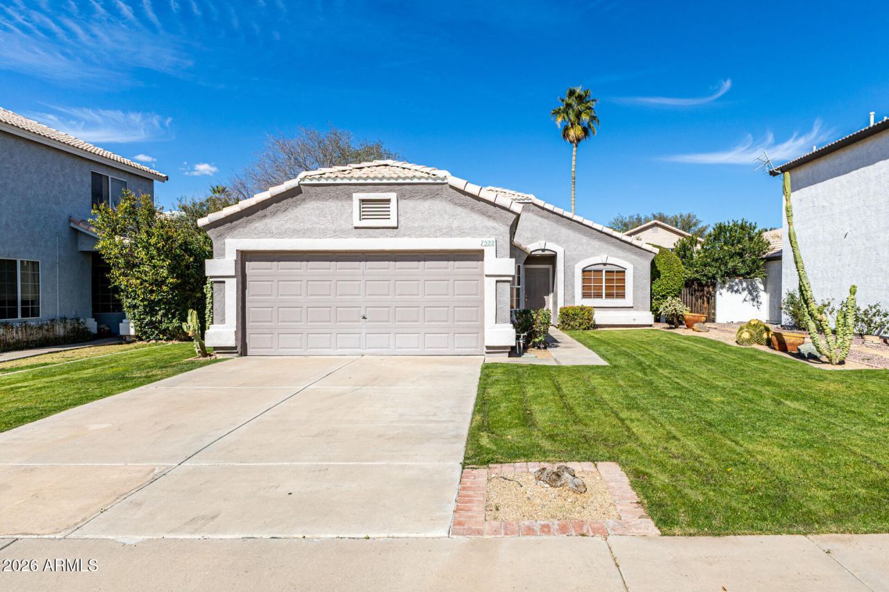 7522 E Lobo Avenue, Mesa, AZ 85209 Main Photo