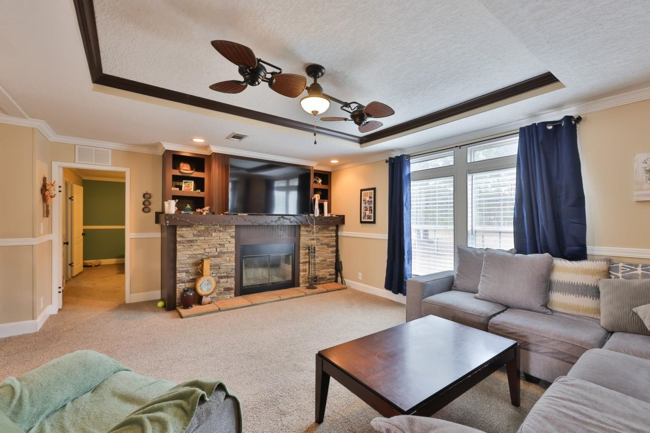 130 Colorado Ranch Rd. Photo 9