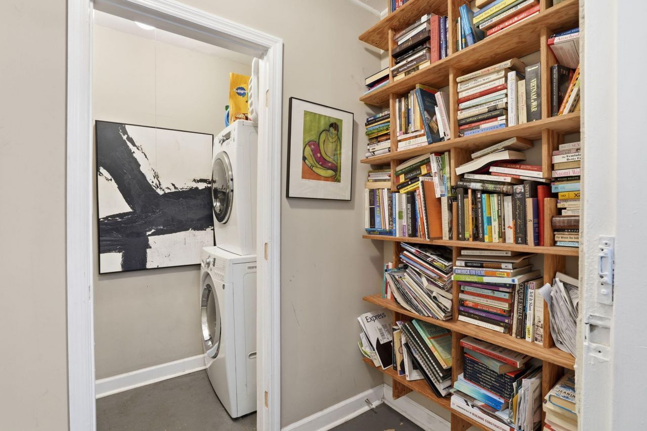 1910 Able Street Photo 14