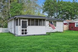 1910 Able Street photo 4