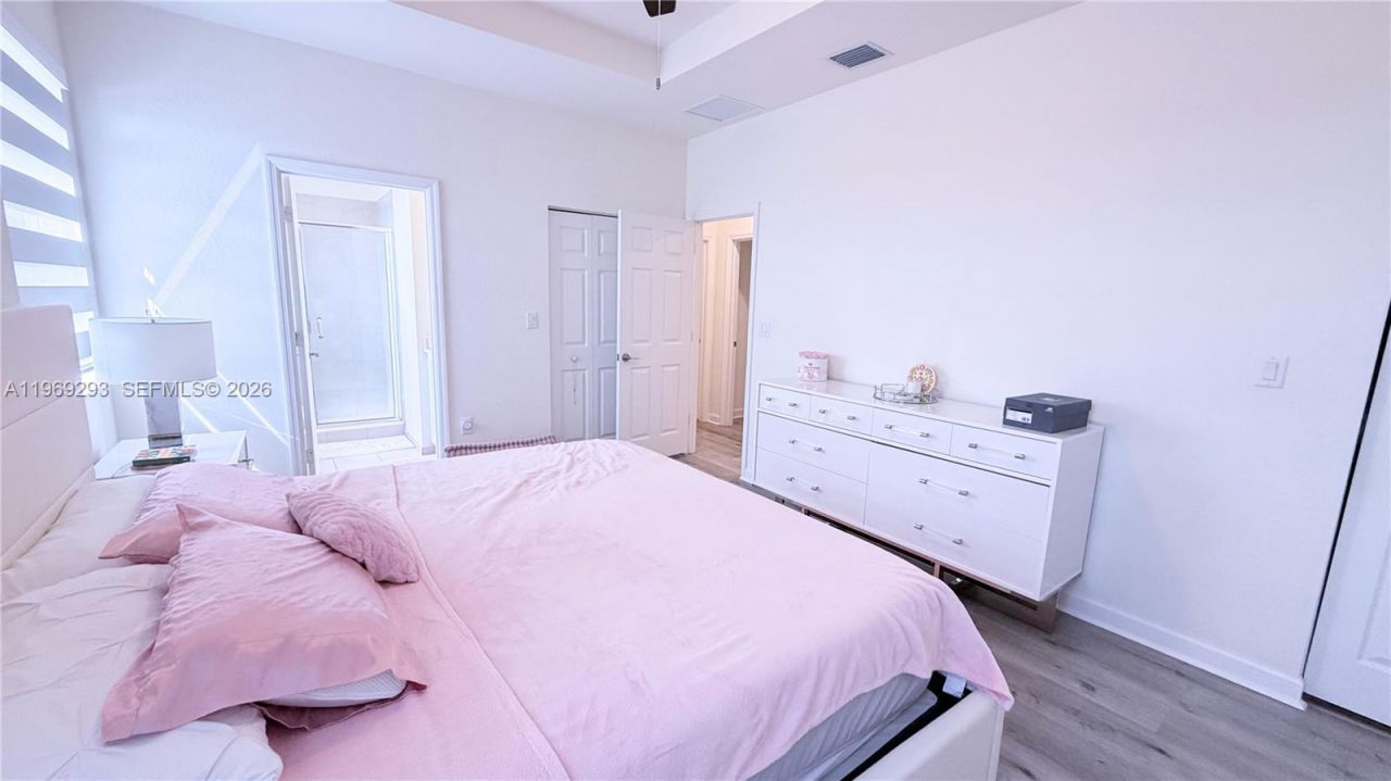 3264 W 100th Ter , Unit 3264, Hialeah, FL 33018 Photo