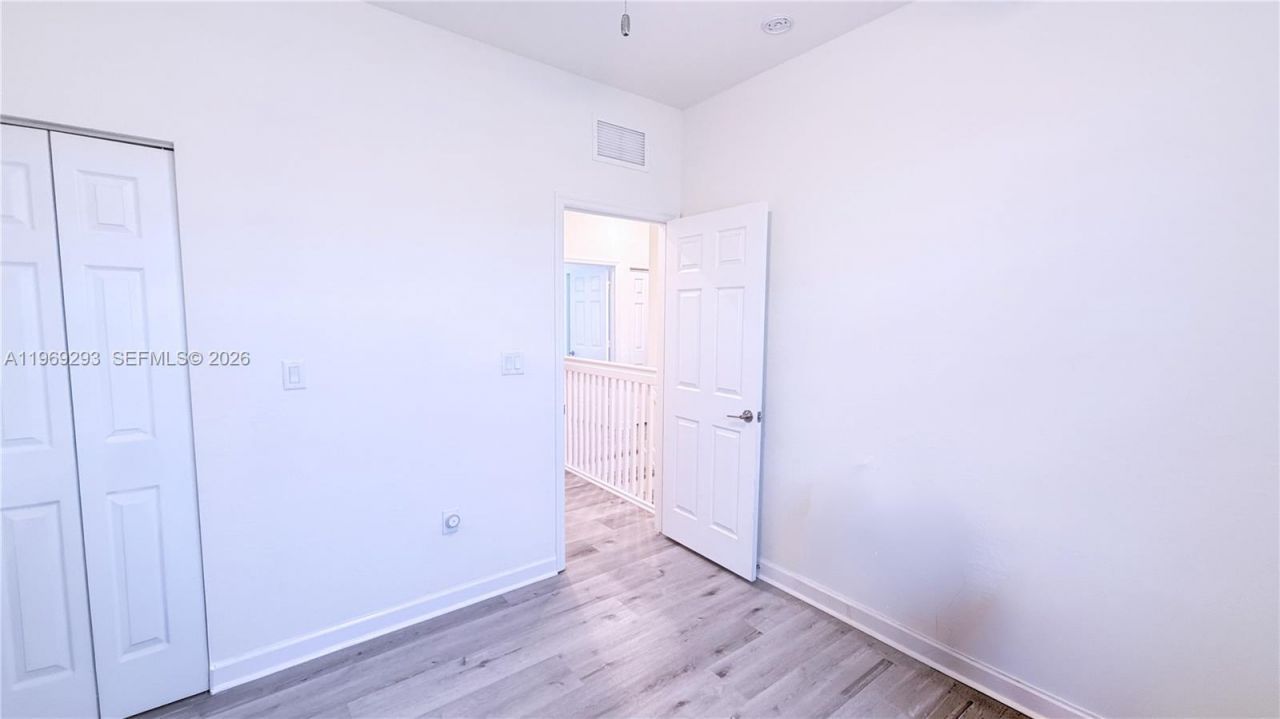 3264 W 100th Ter , Unit 3264, Hialeah, FL 33018 Photo