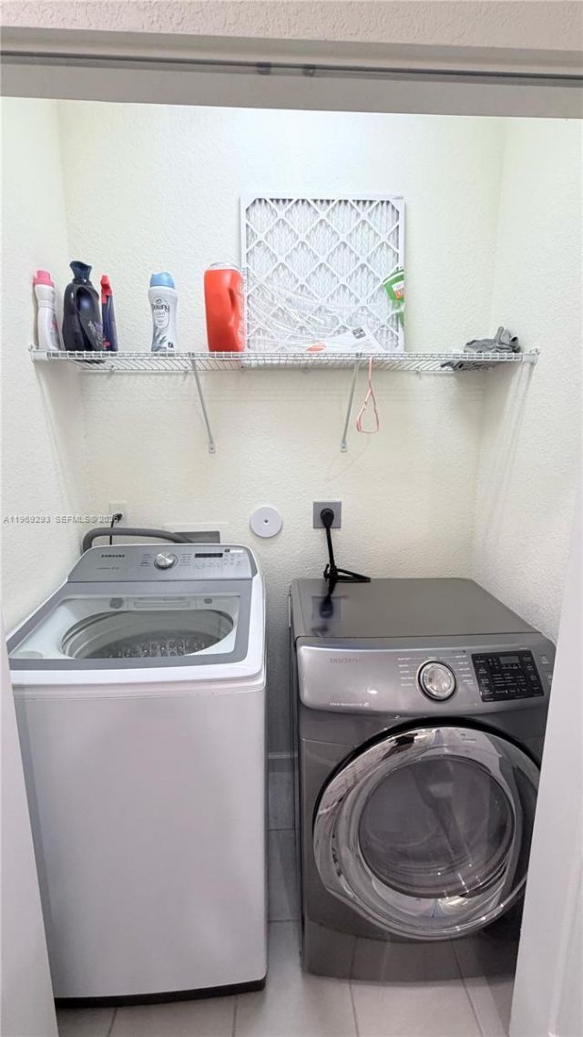 3264 W 100th Ter , Unit 3264, Hialeah, FL 33018 Photo