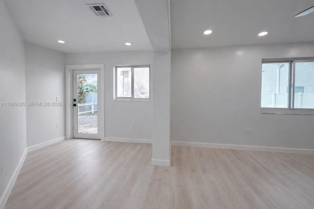 4485 SW 26th Ave, Dania Beach, FL 33312 Photo