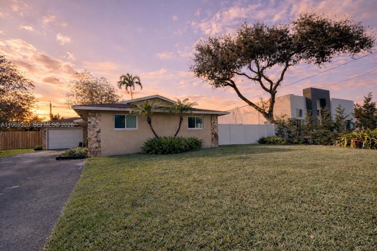 4485 SW 26th Ave, Dania Beach, FL 33312 Photo