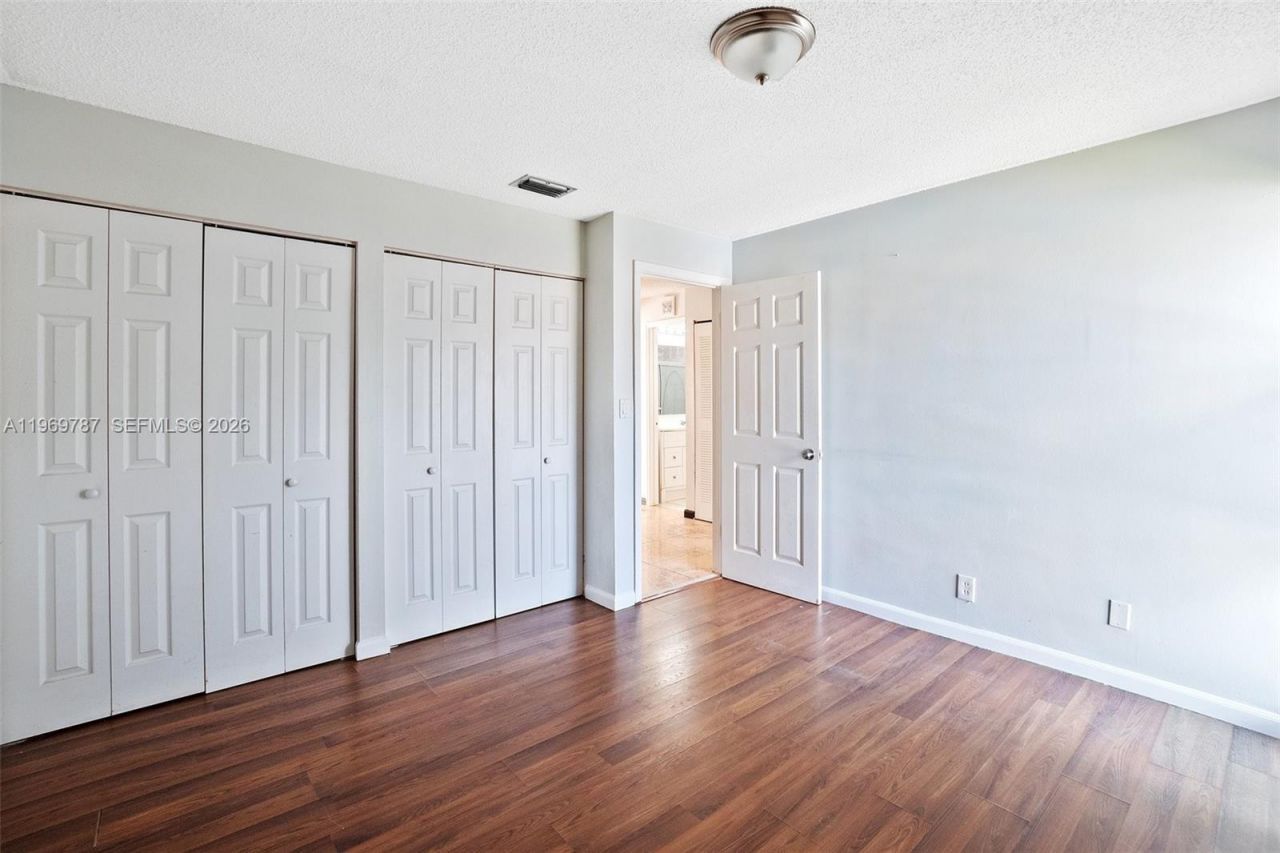 833 NW 82nd Ave , Unit 6, Plantation, FL 33324 Photo