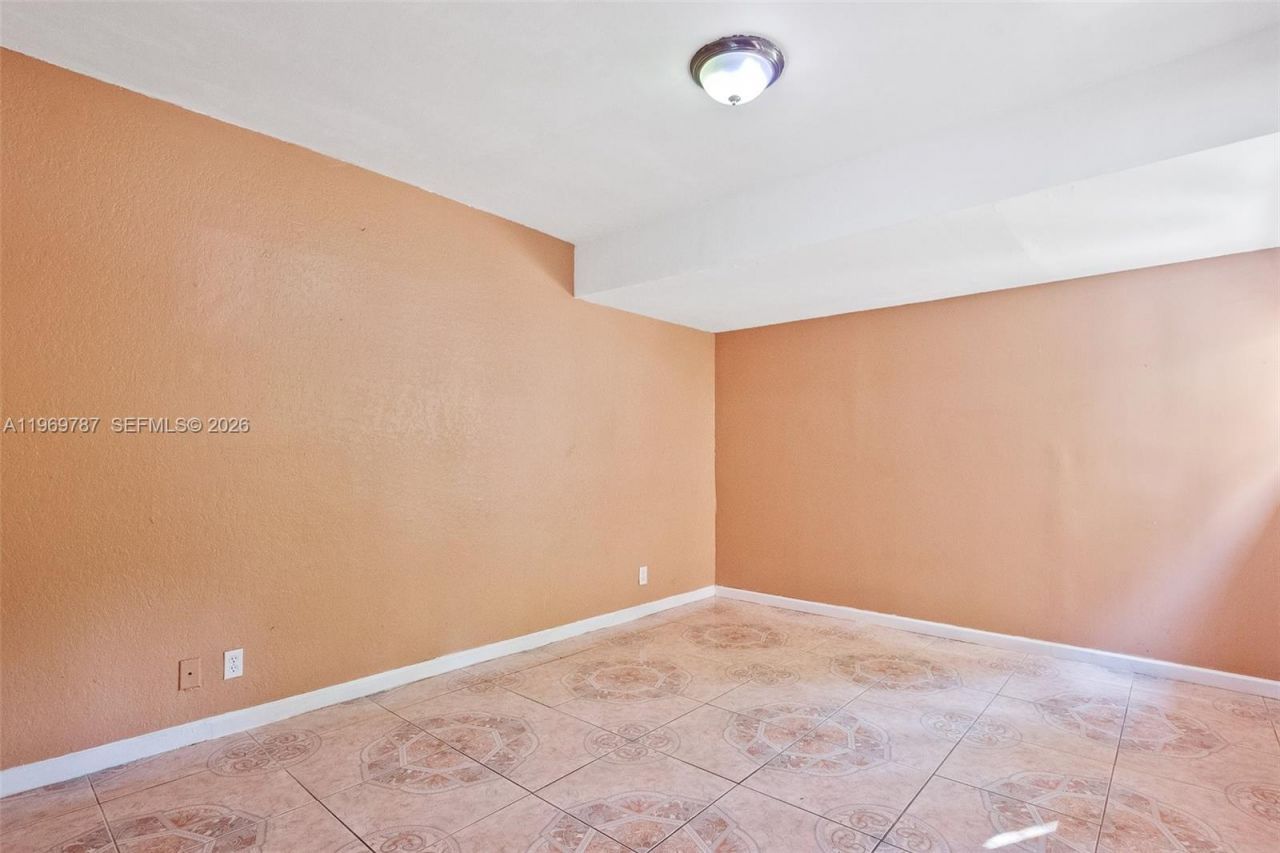 833 NW 82nd Ave , Unit 6, Plantation, FL 33324 Photo