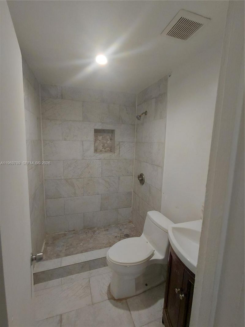 7091 NW 21st Ave, Miami, FL 33147 Photo