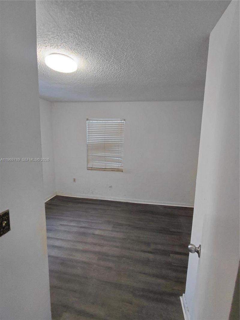 7091 NW 21st Ave, Miami, FL 33147 Photo