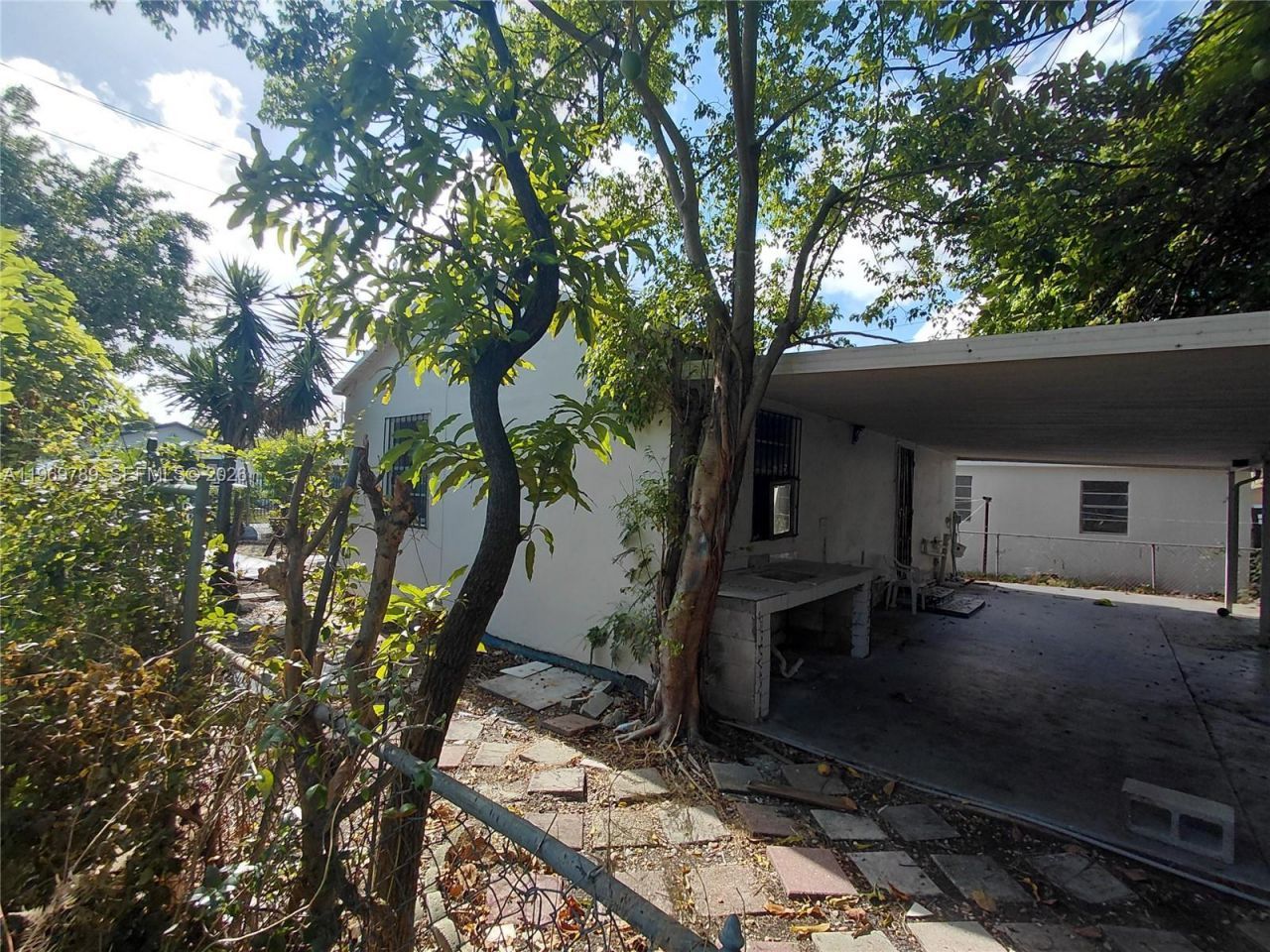 7091 NW 21st Ave, Miami, FL 33147 Photo