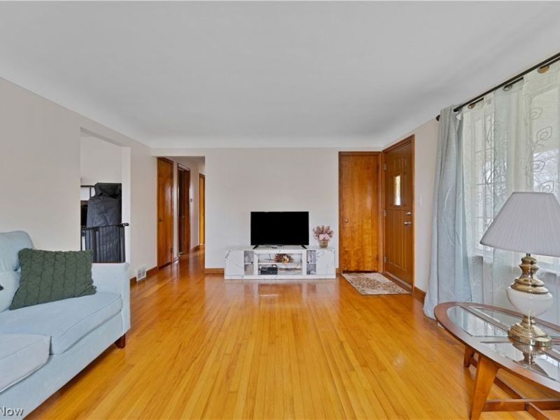 9868 Unity Road, Poland, OH 44514 Photo 3