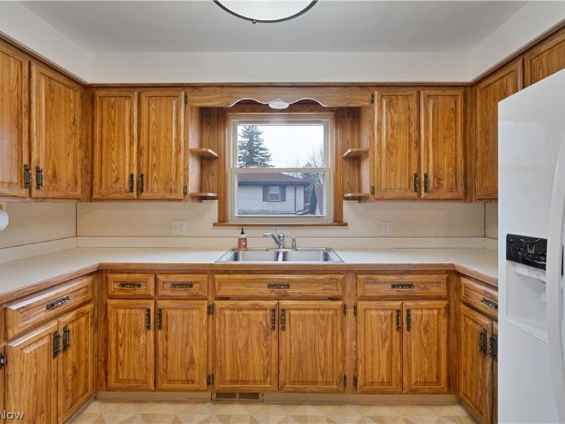 9868 Unity Road, Poland, OH 44514 Photo 5