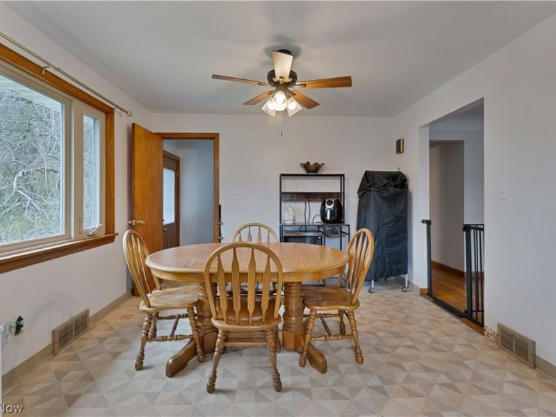 9868 Unity Road, Poland, OH 44514 Photo 7