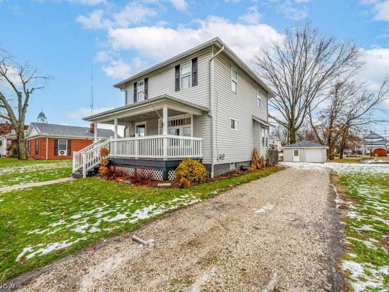 157 E Ohio Avenue, Sebring, OH 44672 Photo 1