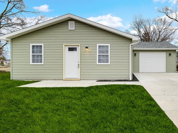 285 S Ivanhoe Road, Kingsford Heights, IN 46346