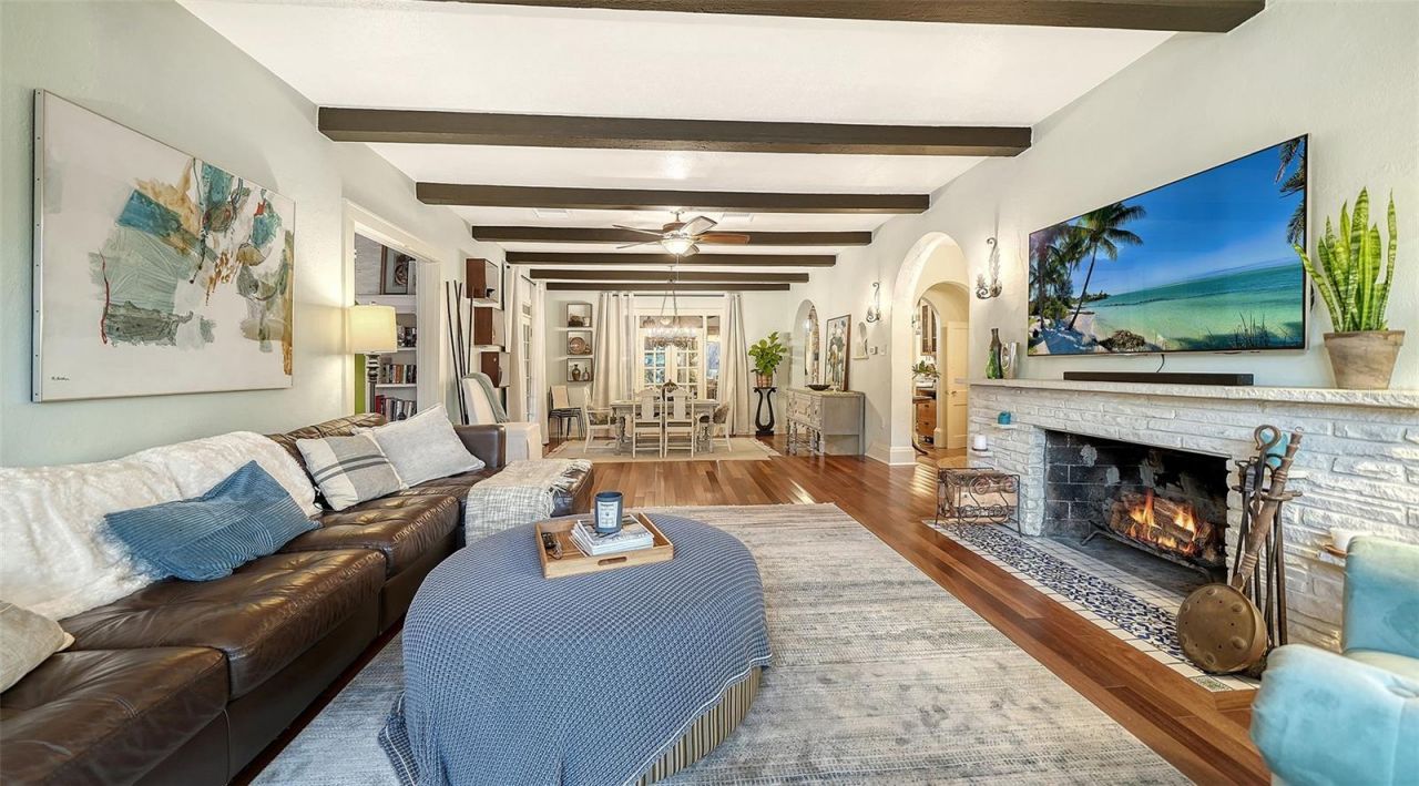 547 N Shore Drive, Sarasota, FL 34234 Photo