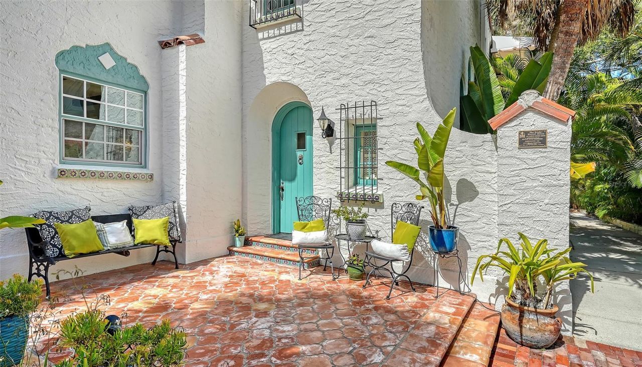 547 N Shore Drive, Sarasota, FL 34234 Photo