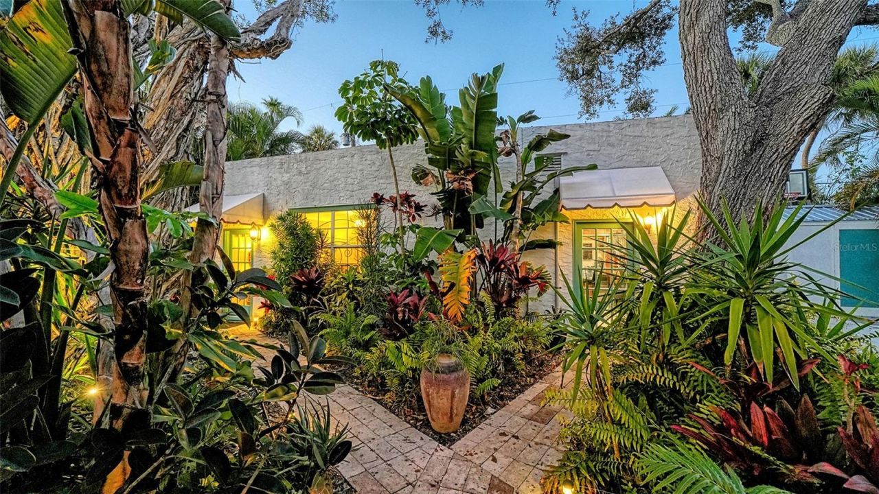 547 N Shore Drive, Sarasota, FL 34234 Photo