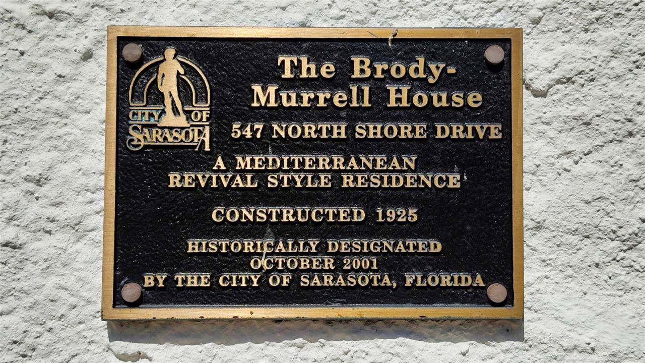 547 N Shore Drive, Sarasota, FL 34234 Photo