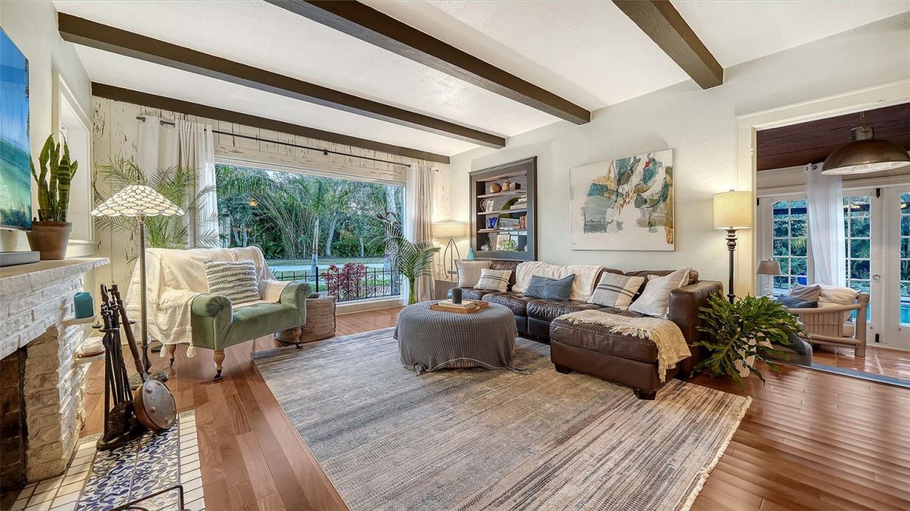 547 N Shore Drive, Sarasota, FL 34234 Photo