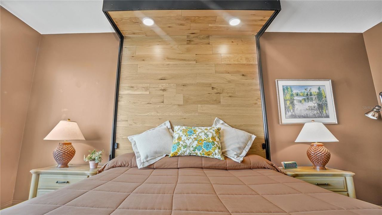 241 Riverside Drive, Unit 502, Daytona Beach, FL 32117 Photo