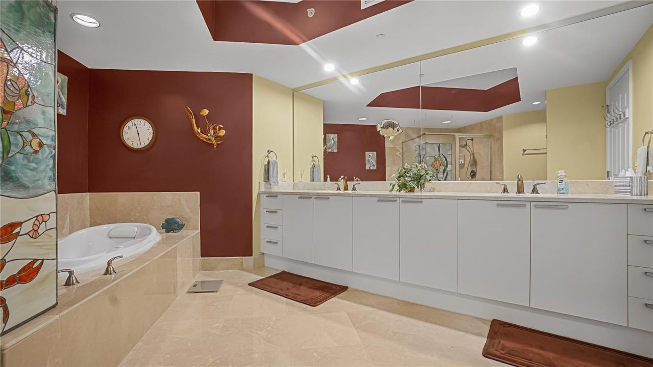 241 Riverside Drive, Unit 502, Daytona Beach, FL 32117 Photo