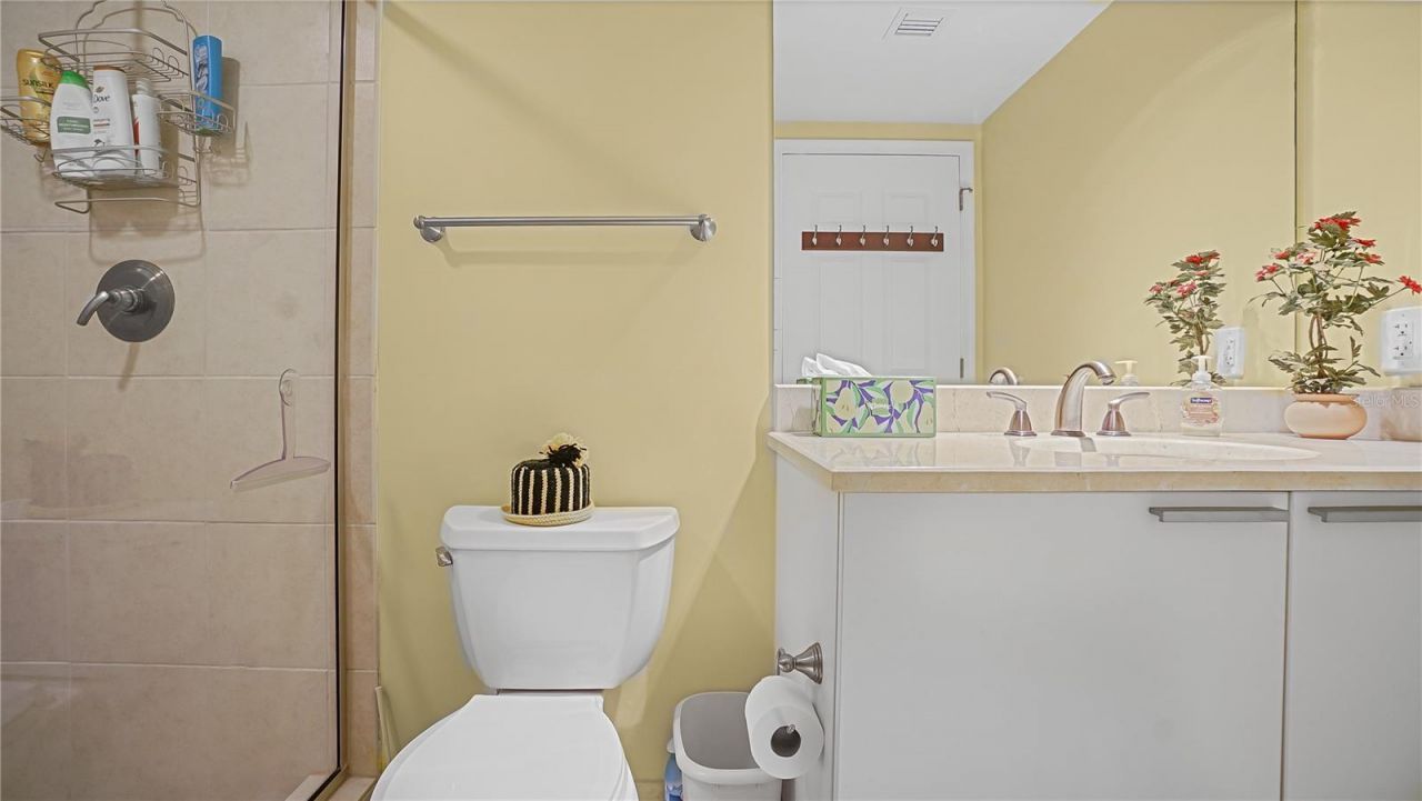 241 Riverside Drive, Unit 502, Daytona Beach, FL 32117 Photo