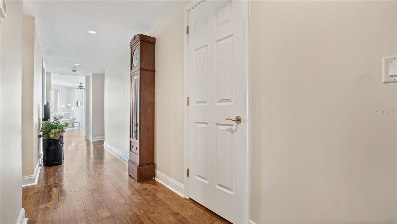 241 Riverside Drive, Unit 502, Daytona Beach, FL 32117 Photo