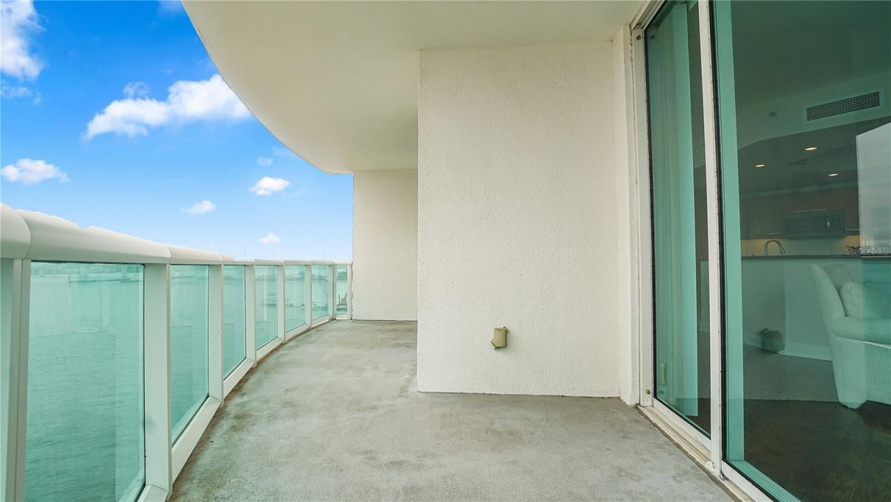 241 Riverside Drive, Unit 502, Daytona Beach, FL 32117 Photo