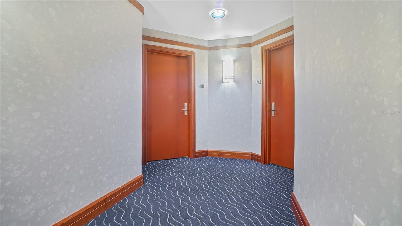 241 Riverside Drive, Unit 502, Daytona Beach, FL 32117 Photo