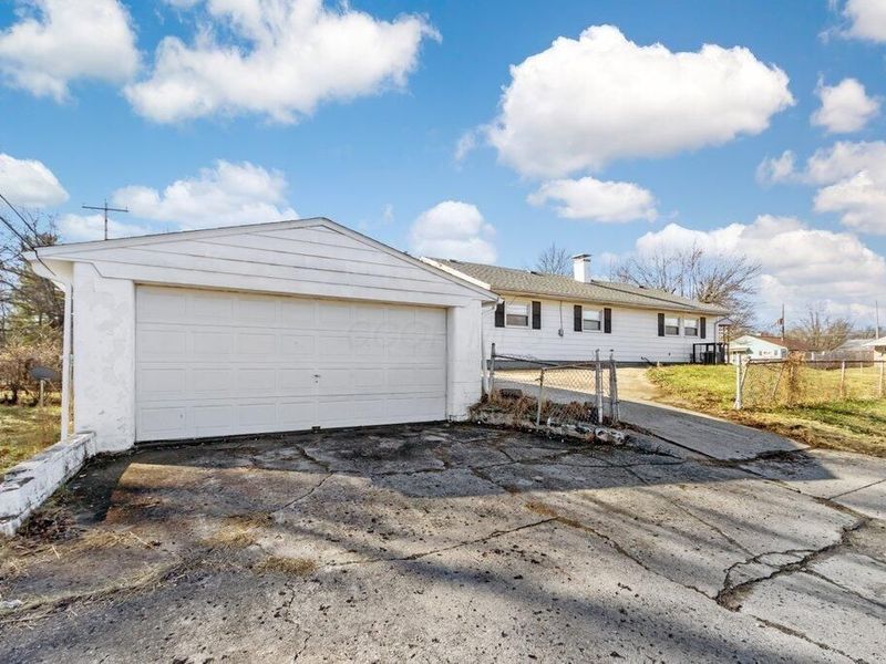 2310 Brentnell Avenue , Columbus, OH 43211 Photo 23