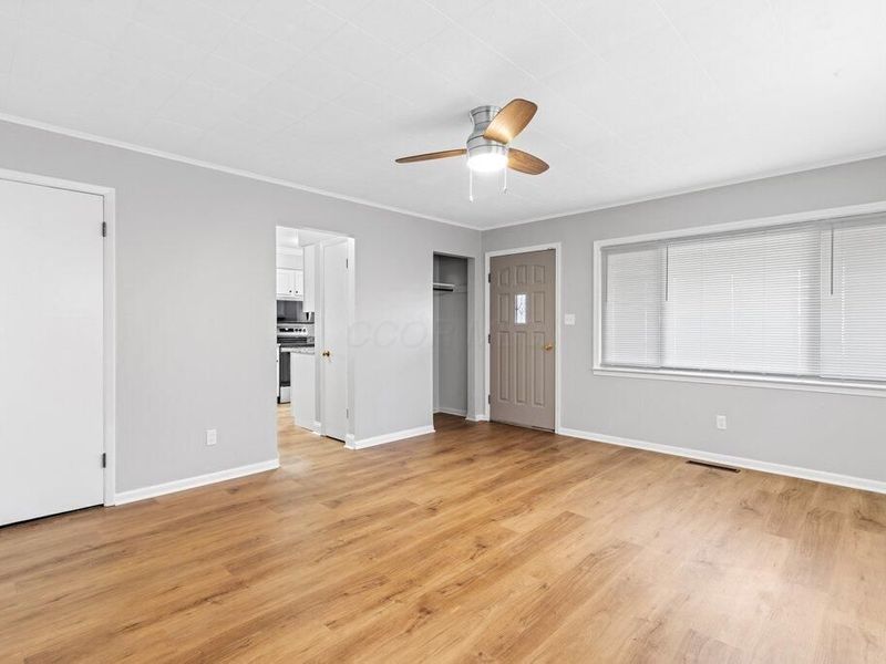 2310 Brentnell Avenue , Columbus, OH 43211 Photo 8