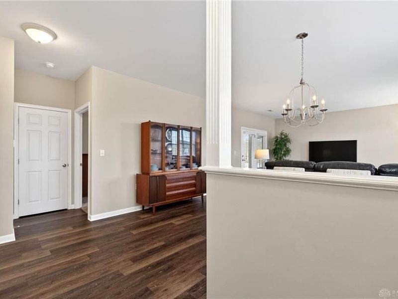 9080 Waterway Court, Washington Township, OH 45342 Photo 2