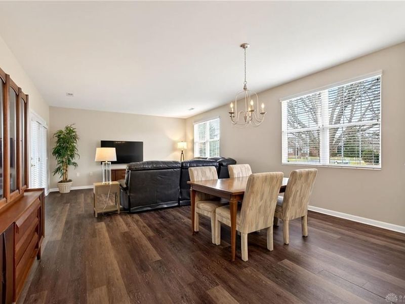 9080 Waterway Court, Washington Township, OH 45342 Photo 3