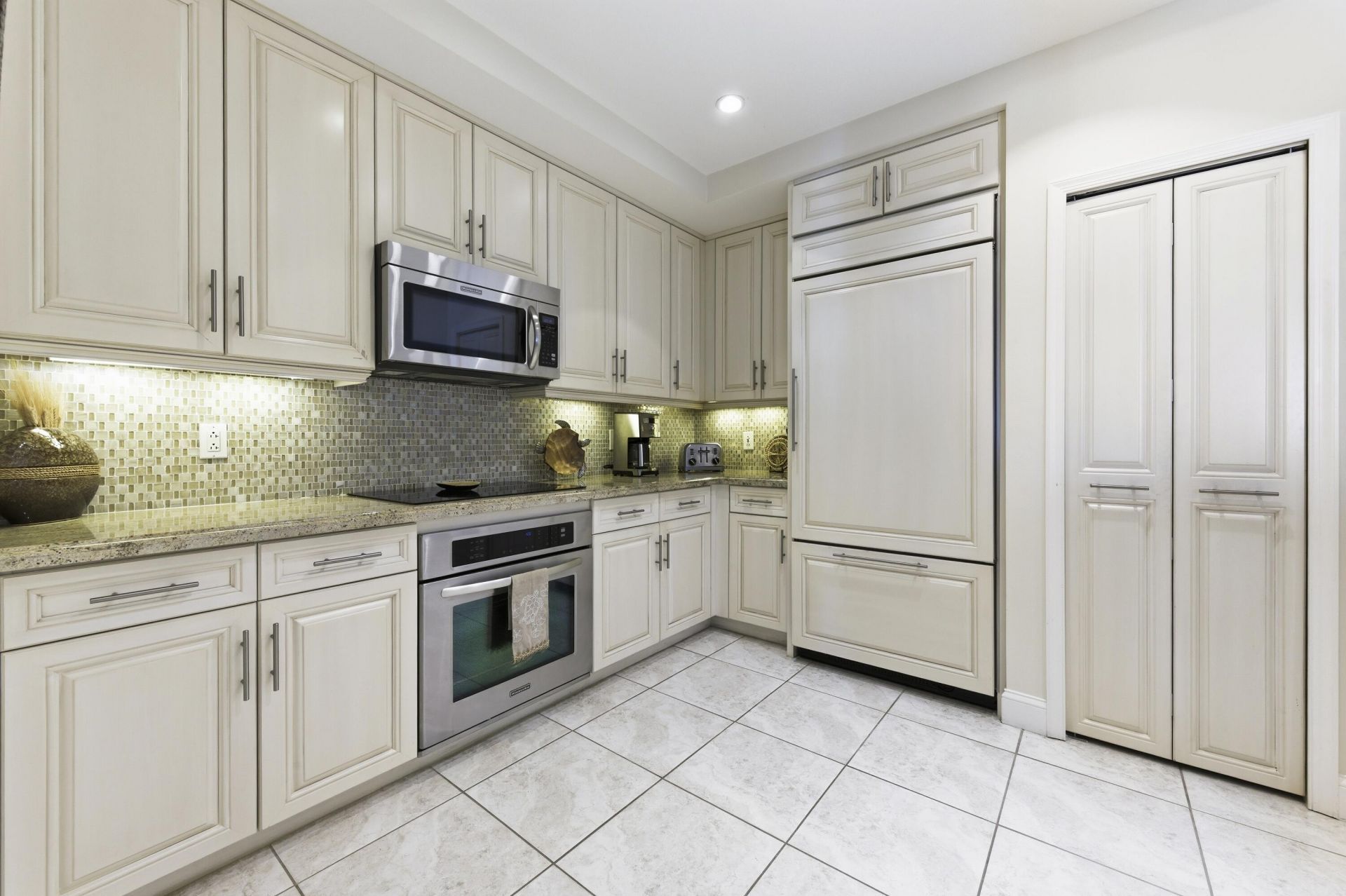 120 Ocean Grande Boulevard, Unit 802, Jupiter, FL 33477 Photo