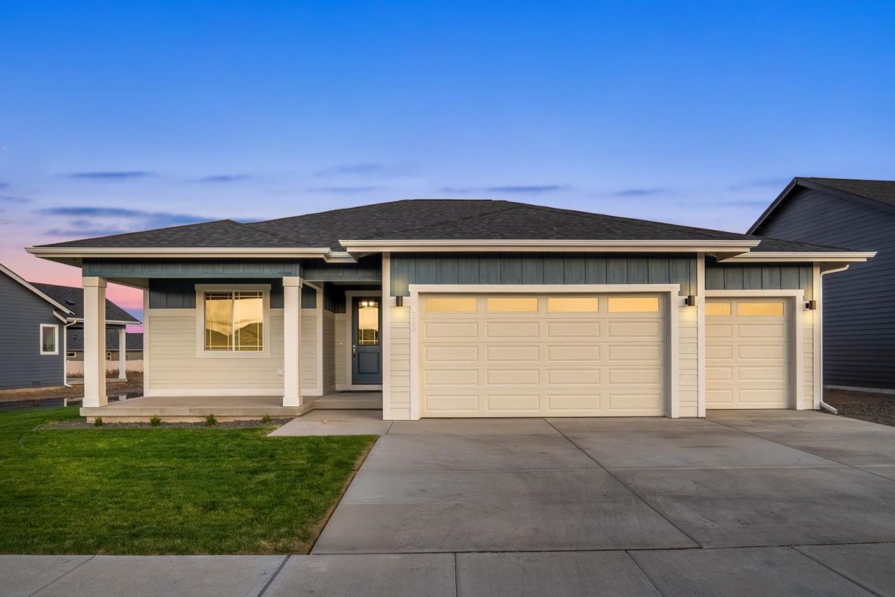 5763 S Sherri Lea Rd, Spokane, WA 99224 Main Photo