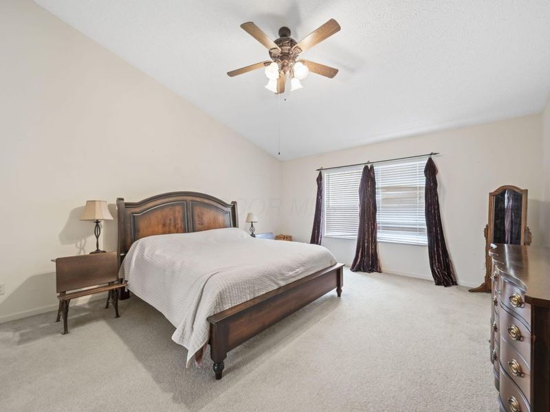 1335 Hafton Woods Drive, Columbus, OH 43204 Photo 13