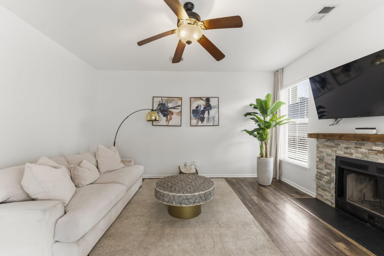 1716 Alan Brooke Drive Photo 20