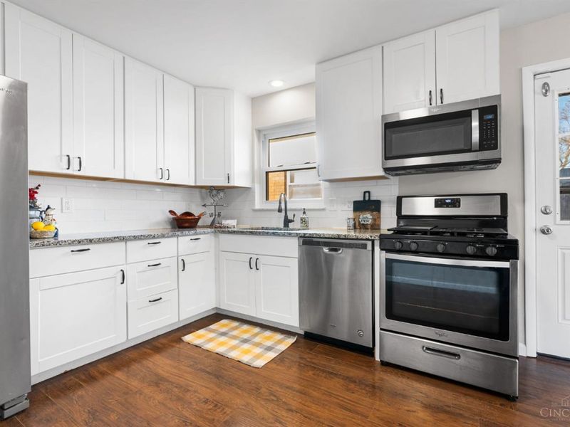 5448 Robert Avenue, Green Township, OH 45248 Photo 14