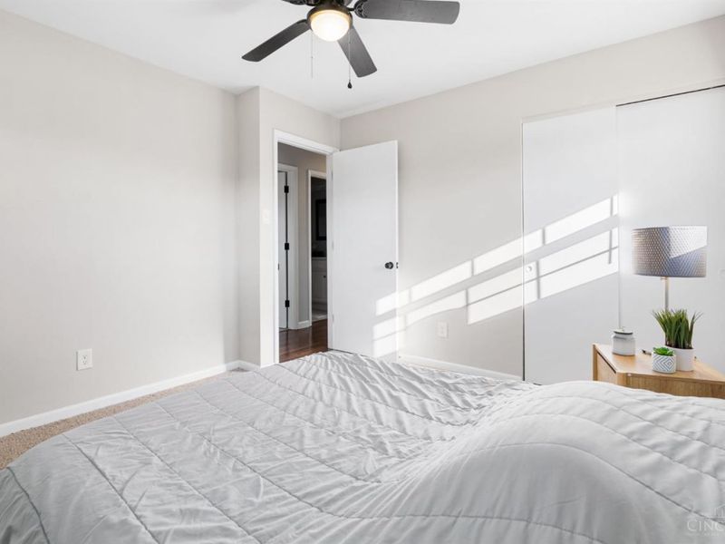 5448 Robert Avenue, Green Township, OH 45248 Photo 21