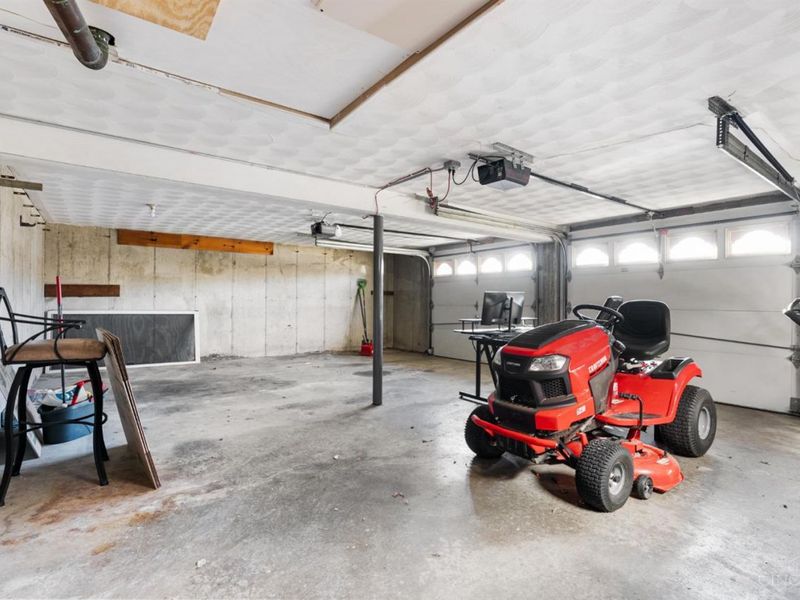 5448 Robert Avenue, Green Township, OH 45248 Photo 28