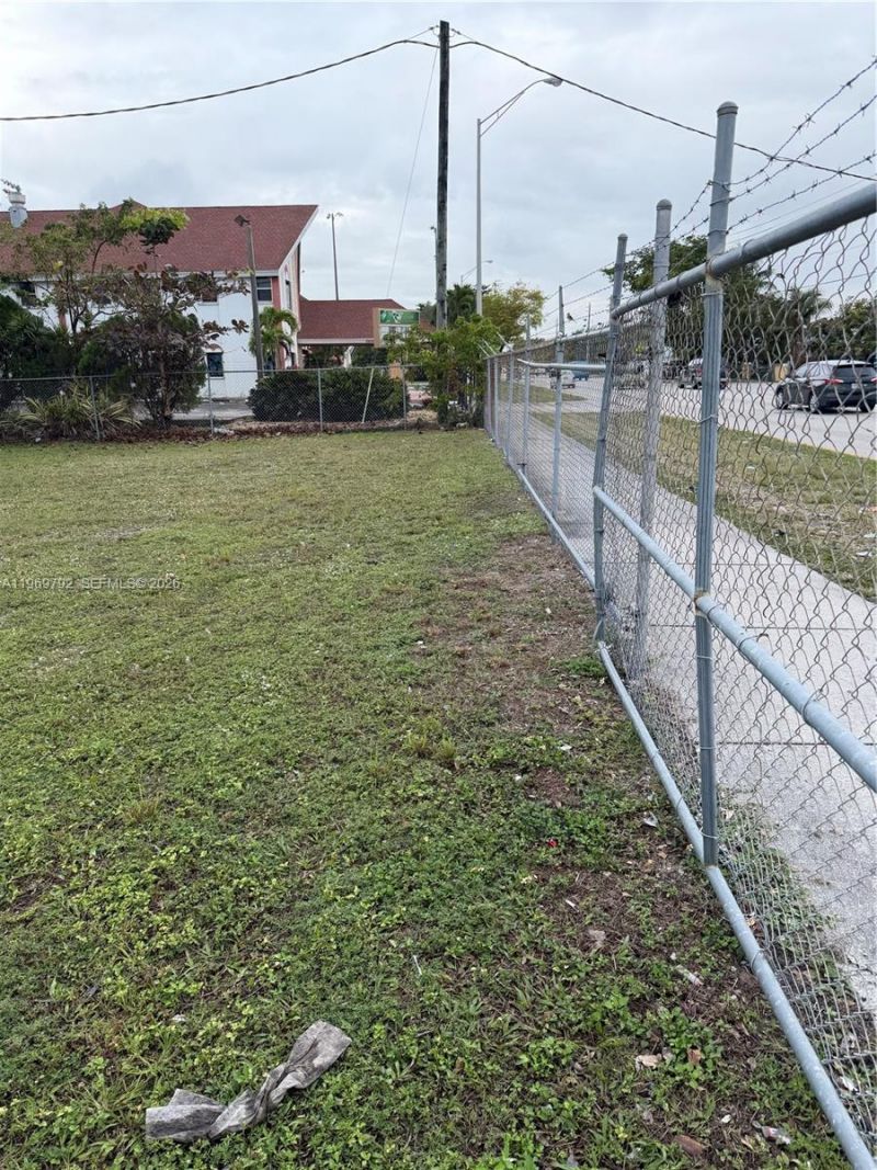 752 Opa Locka Blvd, Miami, FL 33168 Photo