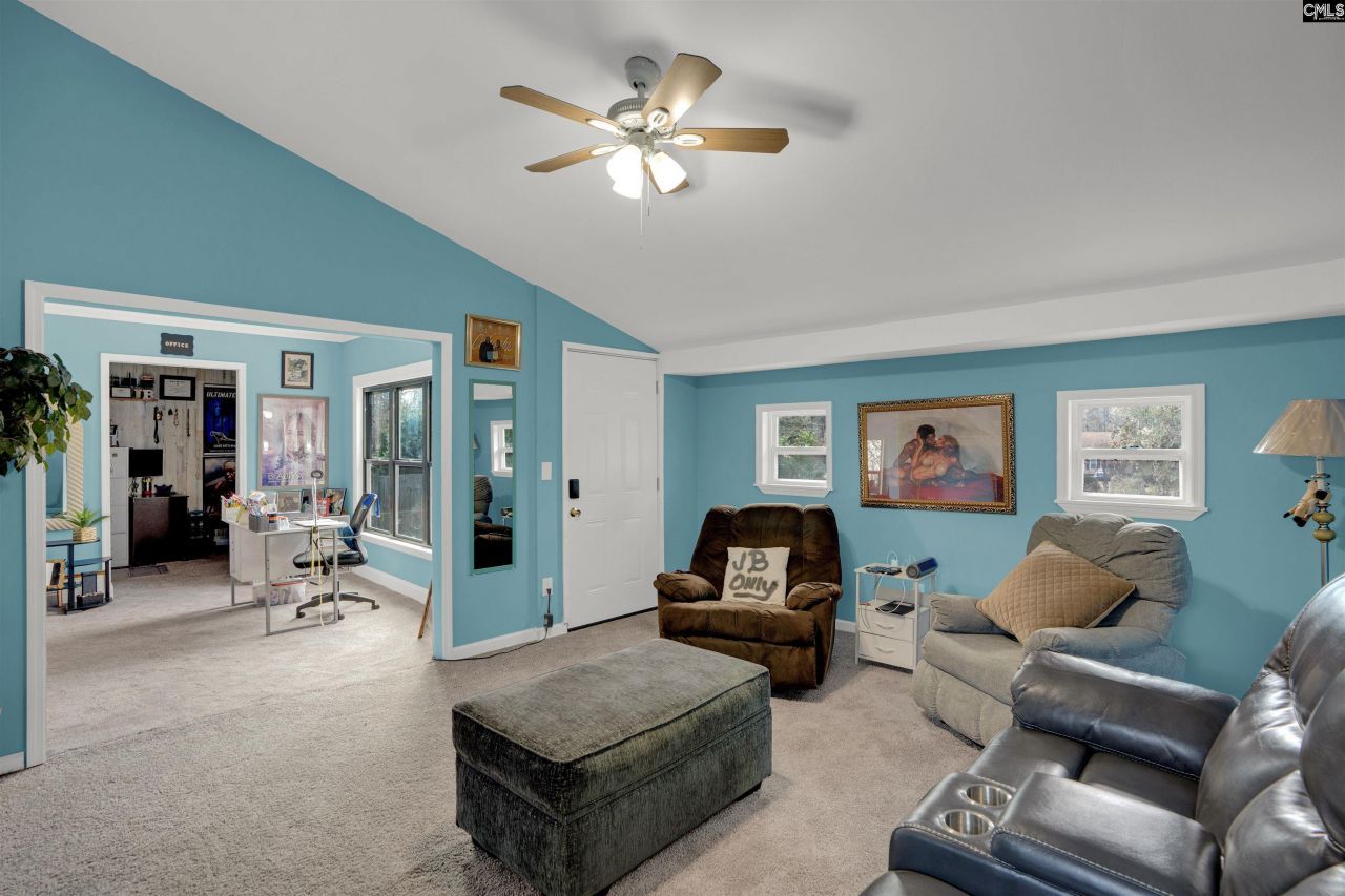 5 Cornerstone Way Photo 5