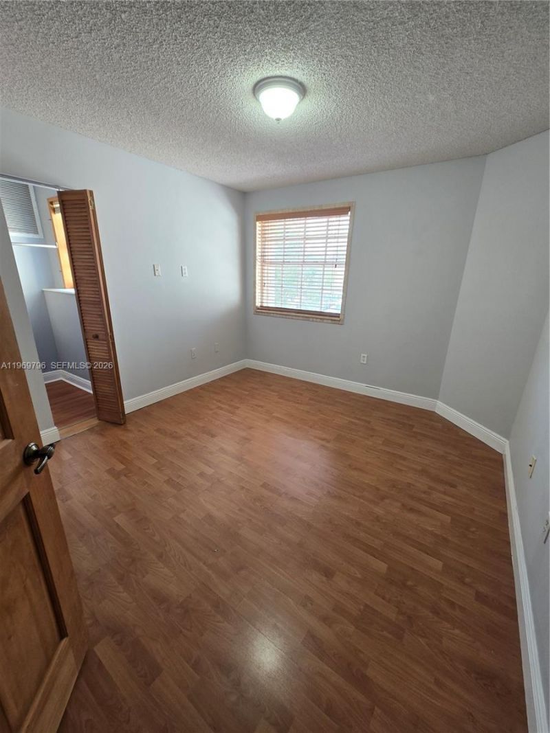 14611 Balgowan Rd, Unit 204-1, Miami Lakes, FL 33016 Photo