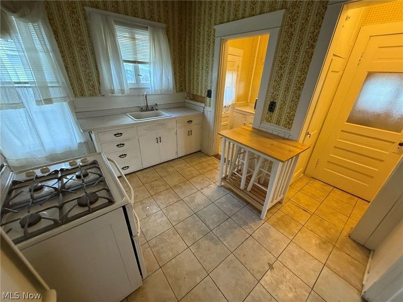 148 North Avenue NW, New Philadelphia, OH 44663 Photo 3