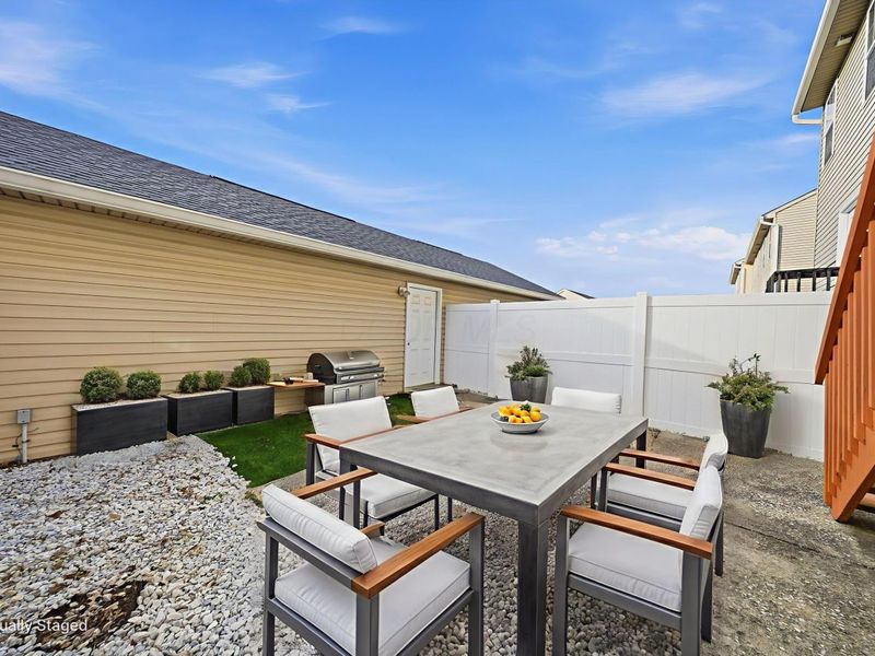 247 Oxford Oak Drive, Blacklick, OH 43004 Photo 28