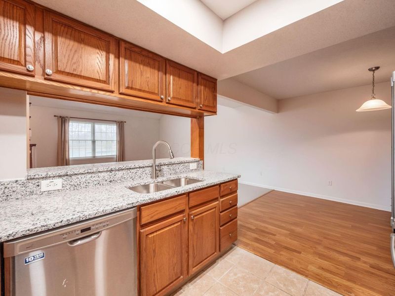 6623 Henschen Circle, Westerville, OH 43082 Photo 17